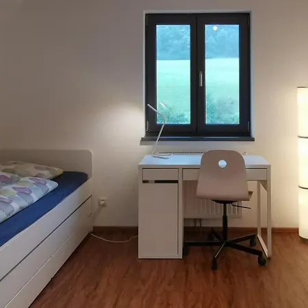 Exklusive Mit 2 Schlafzimmern Fuer 4 Personen Nur 30 Minuten Von Zuerich Entfernt Апартаменты Dettighofen (Waldshut)